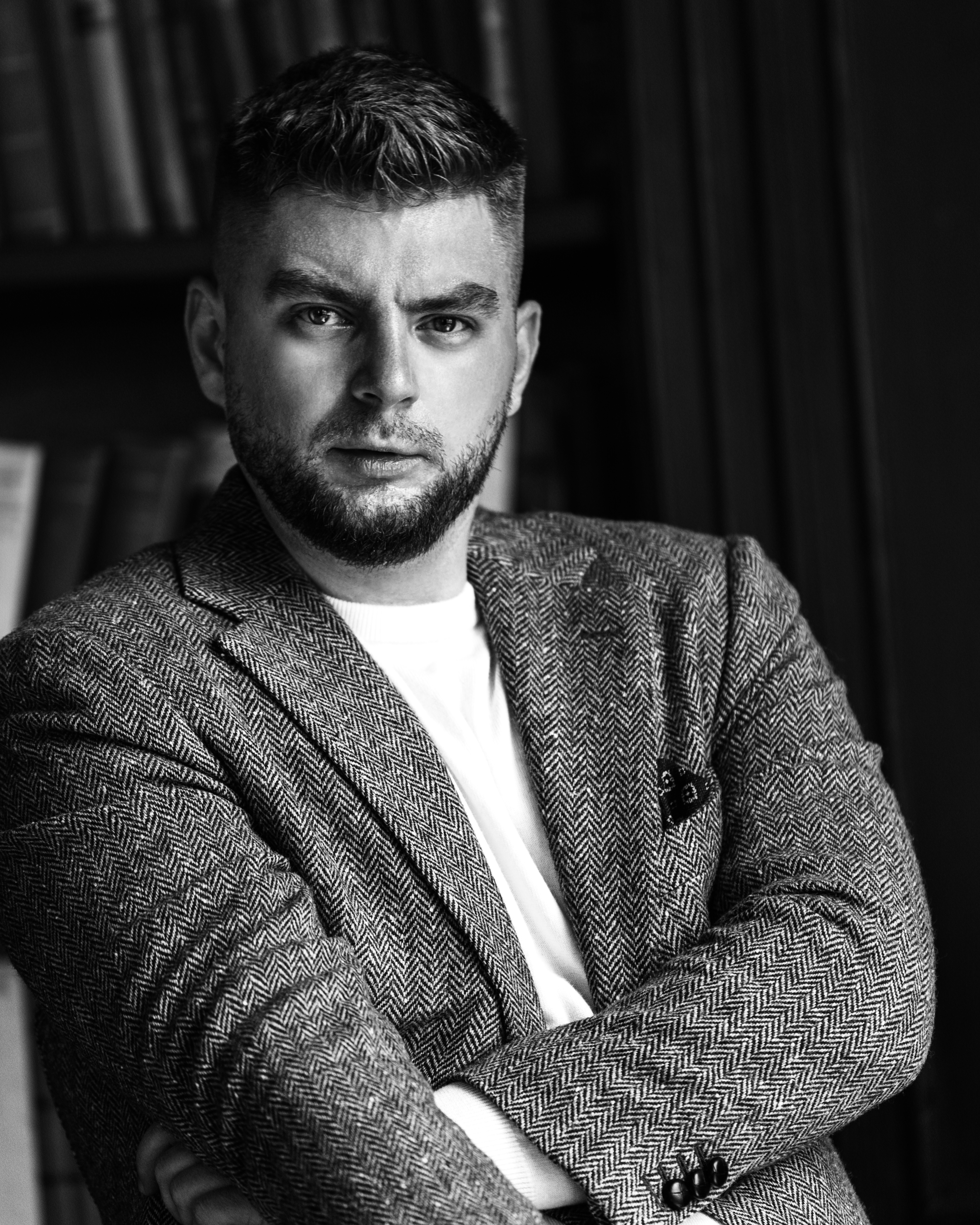 Юрий Емельянов